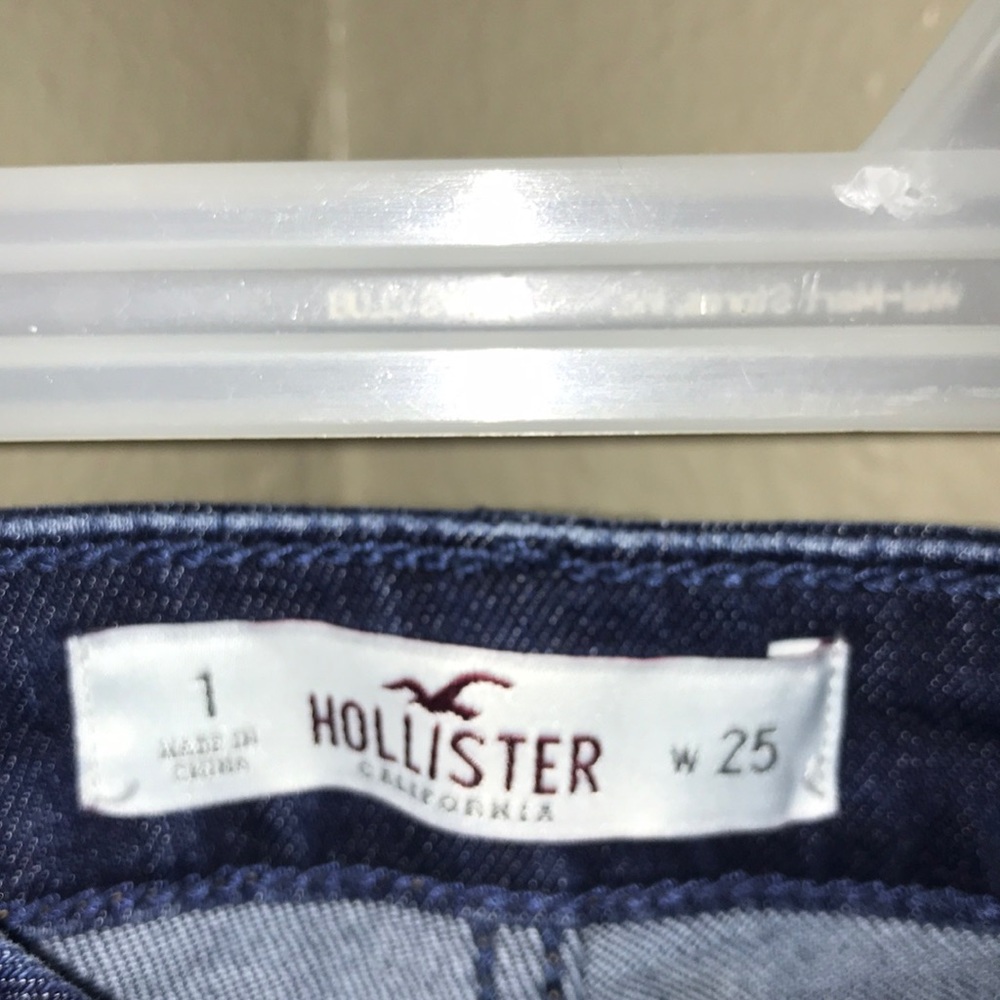 Hollister jeans